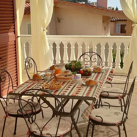 La Collina Frühstückspension Posada (Sardinia)